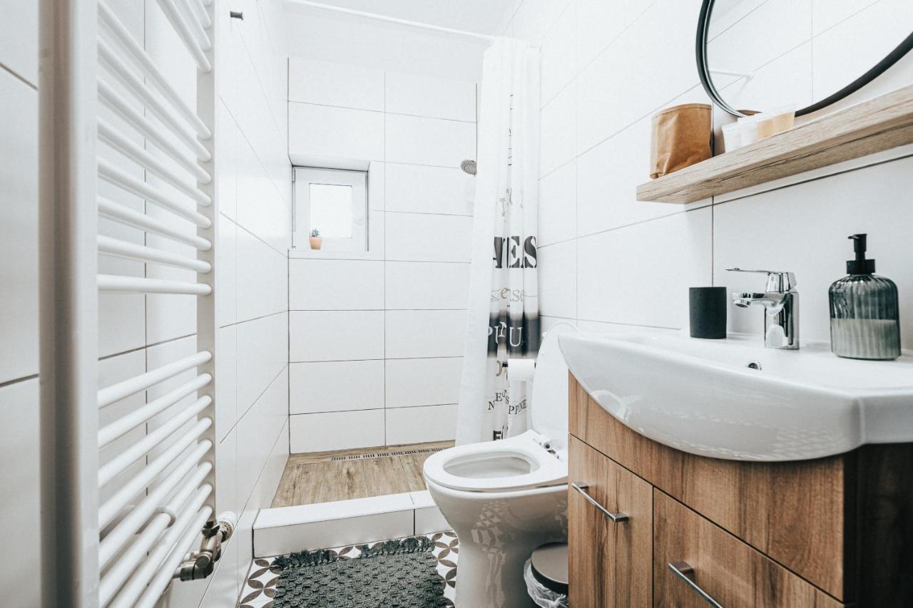 Apartman Milbach Mlynica Buitenkant foto