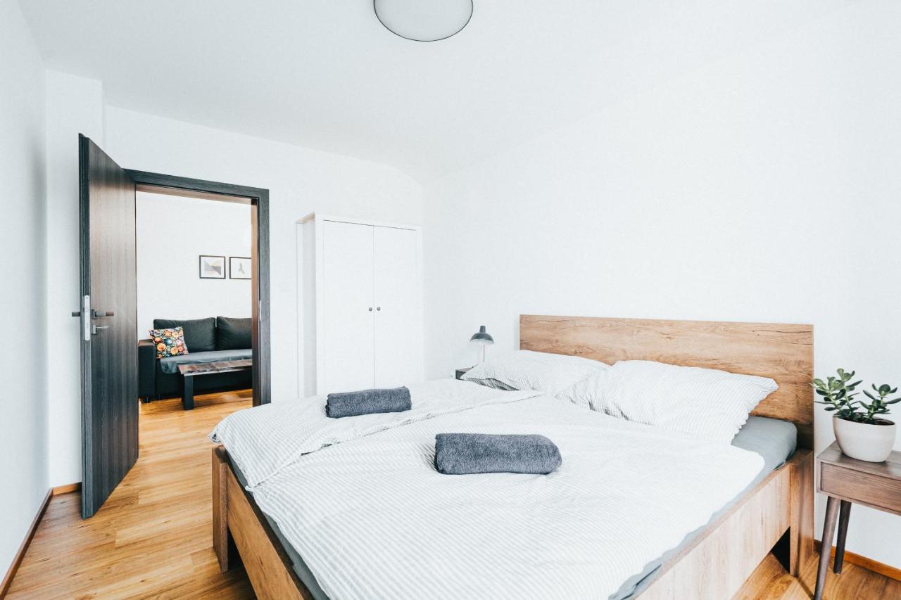 Apartman Milbach Mlynica Buitenkant foto